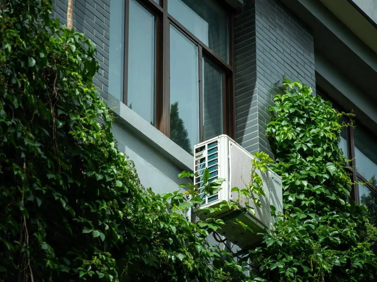 Energy-Efficient Windows Across the Ring in Warren, MI